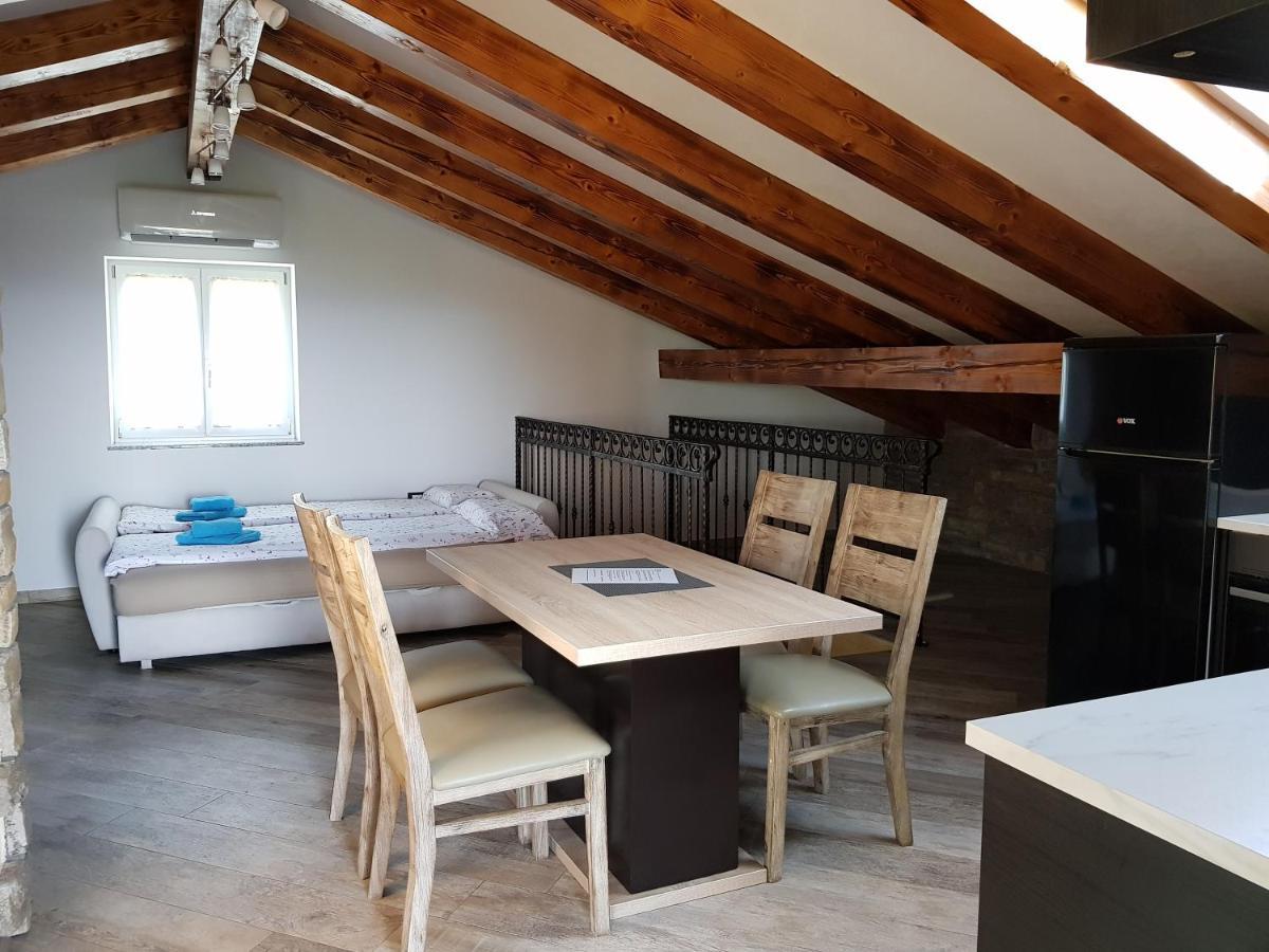 Apartments Villa Irena 코페르 외부 사진